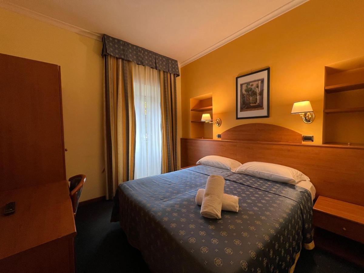Baltik Guesthouse Рим Екстер'єр фото