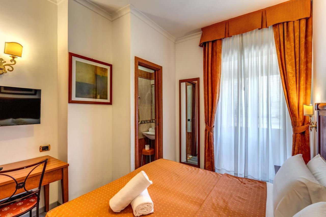 Baltik Guesthouse Рим Екстер'єр фото