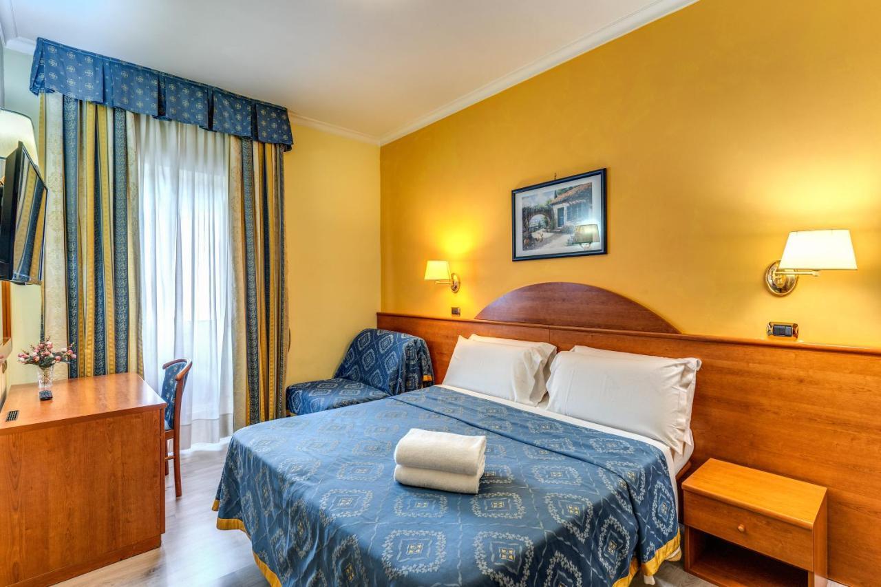 Baltik Guesthouse Рим Екстер'єр фото