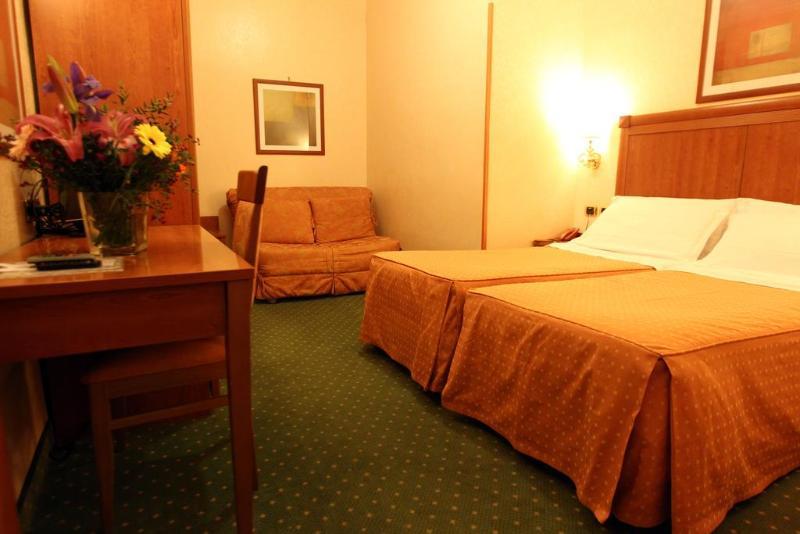 Baltik Guesthouse Рим Екстер'єр фото